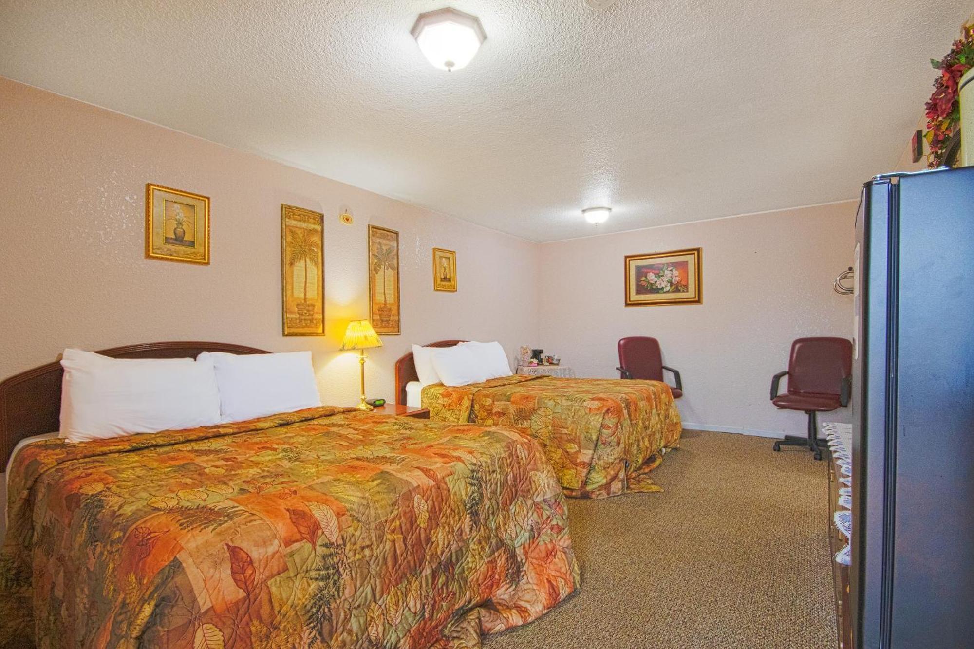 Sunflower Motel Hiawatha By Oyo Ngoại thất bức ảnh